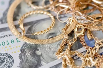 قیمت طلا و سکه امروز سه شنبه 9 دی 1404 / طلا بی مشتری شد